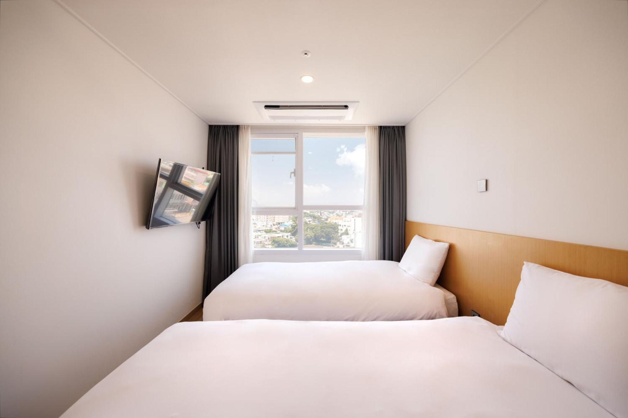 Kenny Stay Jeju Mosulpo Seogwipo Exterior photo